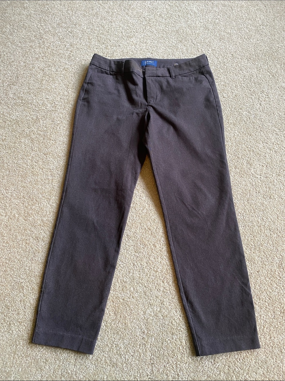Old Navy Women’s Pixie Pant in Charcoal Gray